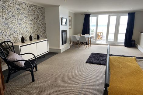 Photo of property in 58 Ferry Road, Days Bay, Lower Hutt, 5013