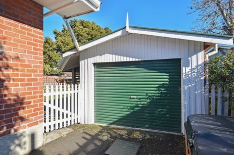 Photo of property in 71 Oxford Street, Lansdowne, Masterton, 5810