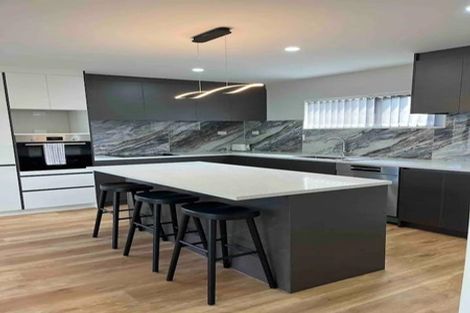 Photo of property in 166b Rathgar Road, Henderson, Auckland, 0610