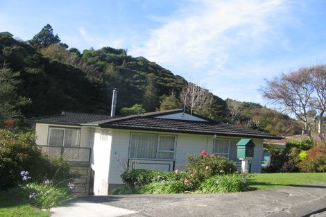 Photo of property in 5 Capstan Lane, Whitby, Porirua, 5024