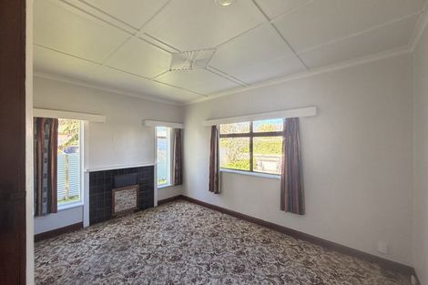Photo of property in 11 Queen Street, Wairoa, 4108