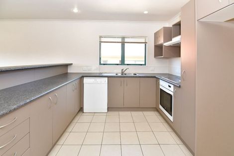 Photo of property in 16 Clea View, Gulf Harbour, Whangaparaoa, 0930