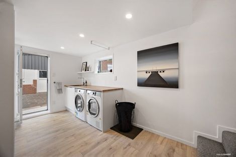 Photo of property in 12 Routly Avenue, Pukekohe, 2120
