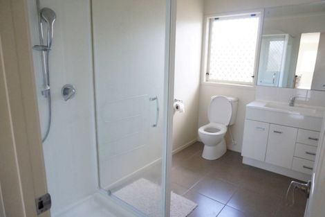 Photo of property in 17a Greenhaven Avenue, Opaheke, Papakura, 2113