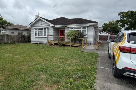 Photo of property in 105 Alexandra Crescent, Hastings, 4122