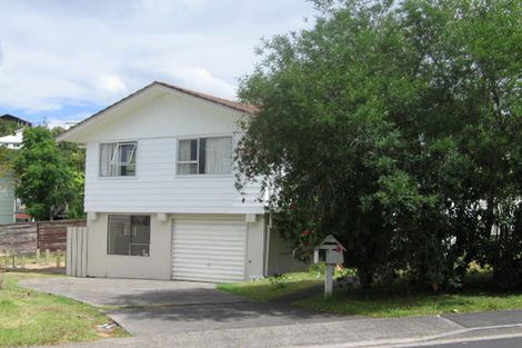Photo of property in 4 Tacitus Place, Totara Vale, Auckland, 0629