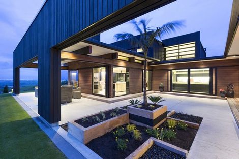 Photo of property in 176 Blackbarn Road, Havelock North, 4294