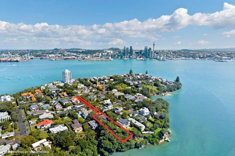 Photo of property in 54a Stanley Point Road, Stanley Point, Auckland, 0624