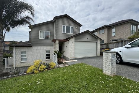 Photo of property in 12 Mural Place, Greenhithe, Auckland, 0632