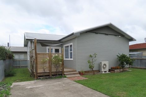 Photo of property in 303b Riverslea Road North, Parkvale, Hastings, 4122