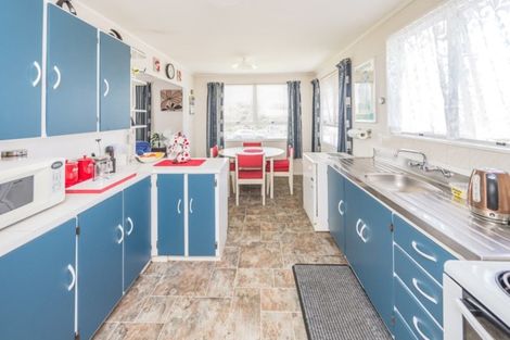 Photo of property in 27 Savage Crescent, Aramoho, Whanganui, 4500