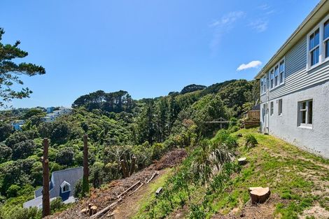 Photo of property in 106 Sidlaw Street, Strathmore Park, Wellington, 6022