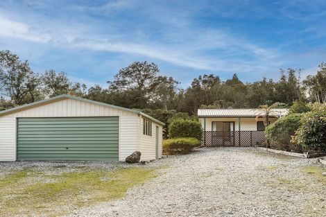 Photo of property in 195 Powerhouse Road, Fairdown, Westport, 7891