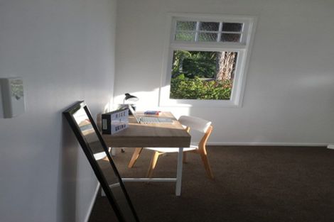 Photo of property in 34 Manson Street, Terrace End, Palmerston North, 4410