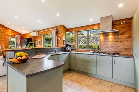 Photo of property in 5 Wenz Bayer Road, Puhoi, Silverdale, 0994