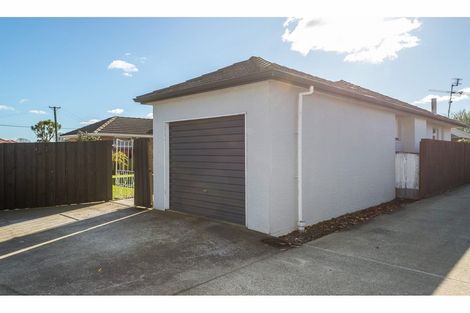 Photo of property in 1/106 Harris Crescent, Papanui, Christchurch, 8053