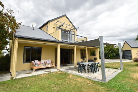 Photo of property in 27 Braemar Place, Twizel, 7901