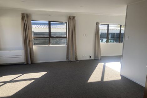 Photo of property in 8b George Street, Lower Vogeltown, New Plymouth, 4310