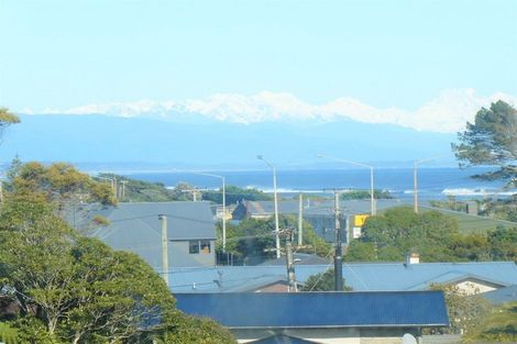 Photo of property in 15 Nolan Crescent, Karoro, Greymouth, 7805