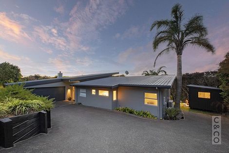 Photo of property in 10 The Rise, Waimauku, 0812