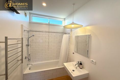 Photo of property in 14 Riverview Road, New Lynn, Auckland, 0600