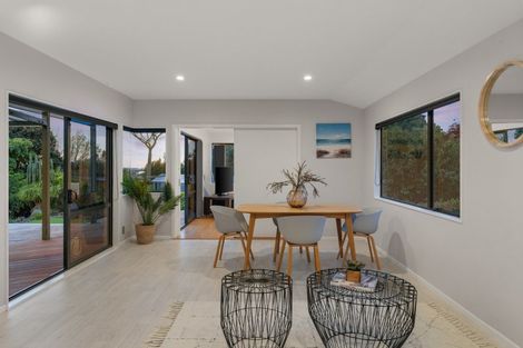 Photo of property in 14 Wade Place, Welcome Bay, Tauranga, 3175