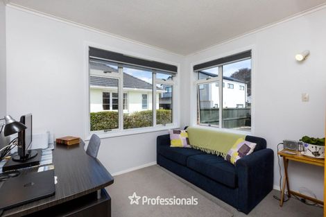 Photo of property in 34 Oxford Crescent, Ebdentown, Upper Hutt, 5018