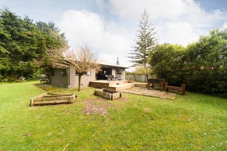 Photo of property in 19 Hewitts Road, Linton, Palmerston North, 4472