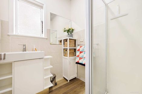 Photo of property in 1/245 Pakuranga Road, Pakuranga, Auckland, 2010