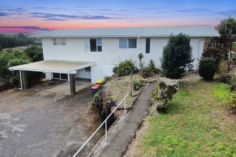 Photo of property in 4 Beach Road, Katikati, 3129