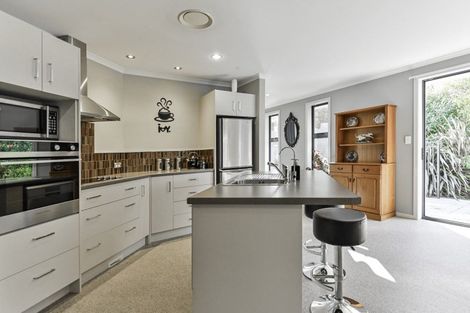 Photo of property in 14 Waitaha Place, Clive, 4102