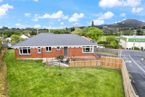 Photo of property in 1 Thomson Street, Green Island, Dunedin, 9018