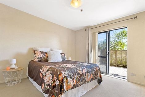 Photo of property in 1i/17 Crown Lynn Place, New Lynn, Auckland, 0600