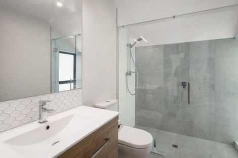 Photo of property in 18 Charlotte Drive, Omokoroa, 3114