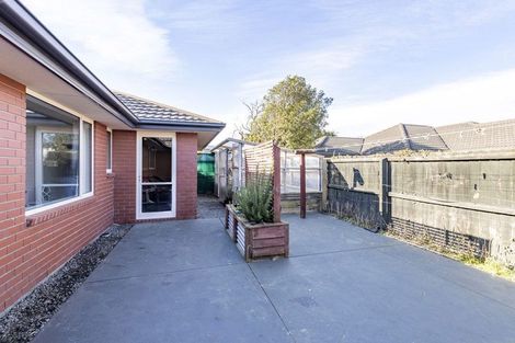 Photo of property in 6 Punga Lane, Parklands, Christchurch, 8083