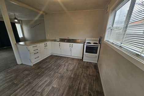 Photo of property in 2/54 Awamutu Grove, Waiwhetu, Lower Hutt, 5010