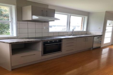 Photo of property in 62b Birkdale Road, Birkdale, Auckland, 0626