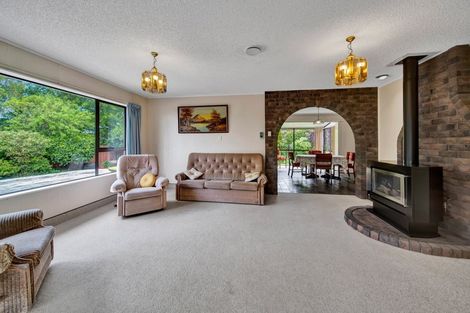 Photo of property in 5 Kamahi Place, Inglewood, 4330