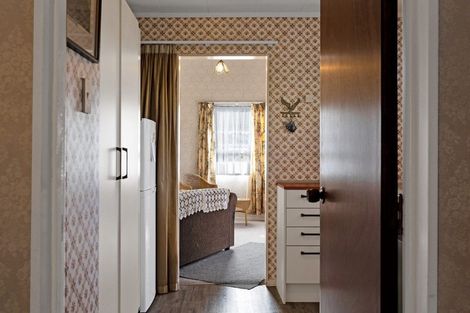 Photo of property in 2/19 Kenmore Street, Westown, New Plymouth, 4310