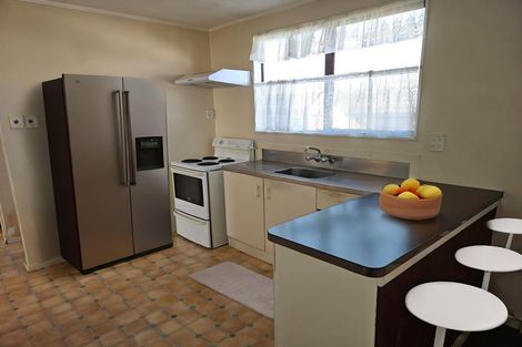Photo of property in 6 Solveig Place, Randwick Park, Auckland, 2105