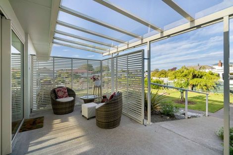 Photo of property in 2 Highfield Terrace, Newfield, Invercargill, 9812