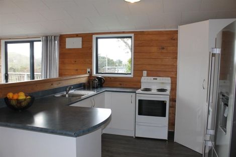 Photo of property in Hurndall Street East, Maungaturoto, 0520