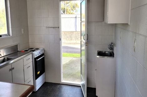 Photo of property in 24 Maire Street, Inglewood, 4330