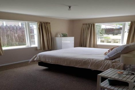 Photo of property in 12 Bobstay Lane, Whitby, Porirua, 5024