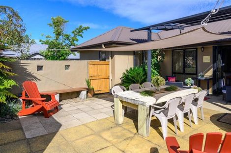 Photo of property in 2 Caulfield Place, Pukehangi, Rotorua, 3015