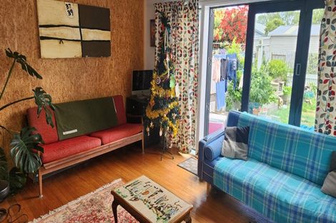 Photo of property in 35 Hawkins Street, Waiwhetu, Lower Hutt, 5010