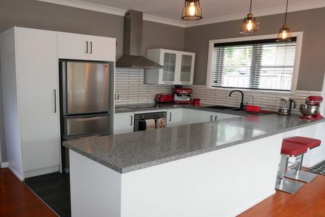 Photo of property in 1/14 Hogans Road, Glenfield, Auckland, 0629