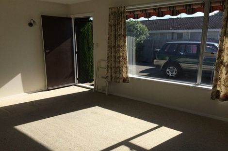 Photo of property in 4/32 Elizabeth Street, Riccarton, Christchurch, 8041