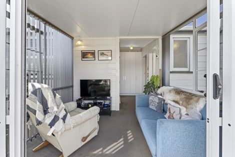 Photo of property in 37 Essex Street, Vogeltown, New Plymouth, 4310