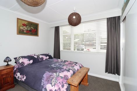 Photo of property in 6 Victoria Street, Carterton, 5713